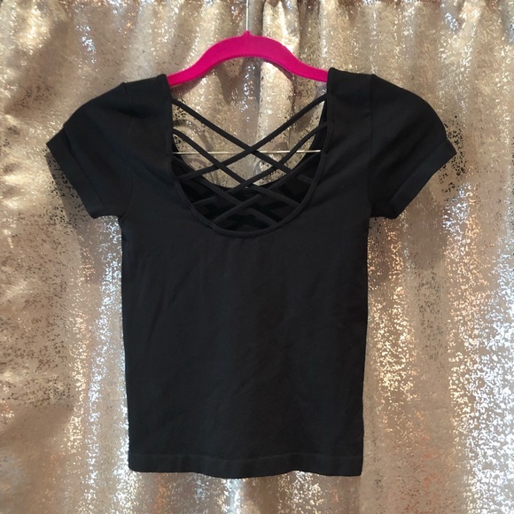 💥💥 Criss cross Black crop top - Picture 1 of 4
